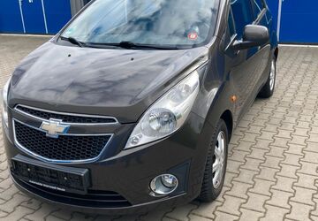 Chevrolet Spark 147.960 km 3.900 &euro; Neuss 41462