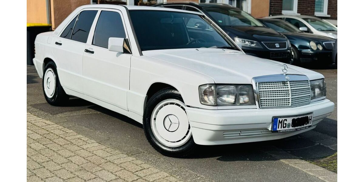 Mercedes-Benz 190 95.000 km 12.500 &euro; Bergisch Gladbach 51467