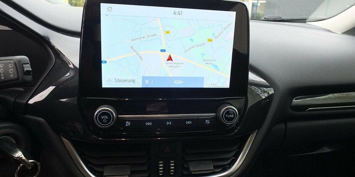 Ford Puma TITANIUM WM26:MILD HYBRID NAVI PDC BLUETOOTH 107.845 km 12.204 &euro; Köln 50858