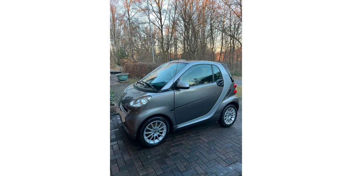 Smart ForTwo 137.000 km 4.999 &euro; Köln 50668