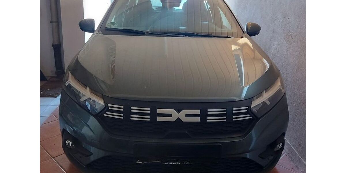 Dacia Sandero 6.200 km 14.990 &euro; Grevenbroich 41515