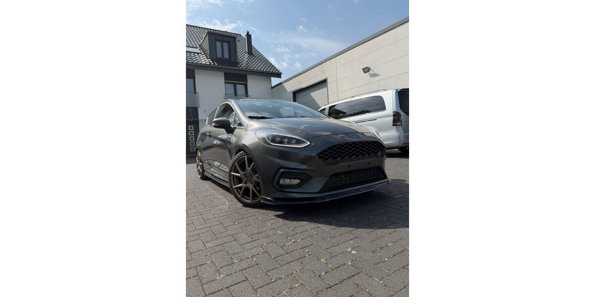 Ford Fiesta 45.500 km 18.500 &euro; Hilden 40724