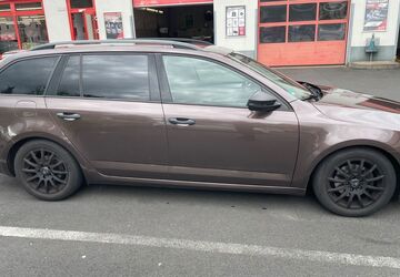 Skoda Octavia 198.000 km 5.500 &euro; Hilden 40721