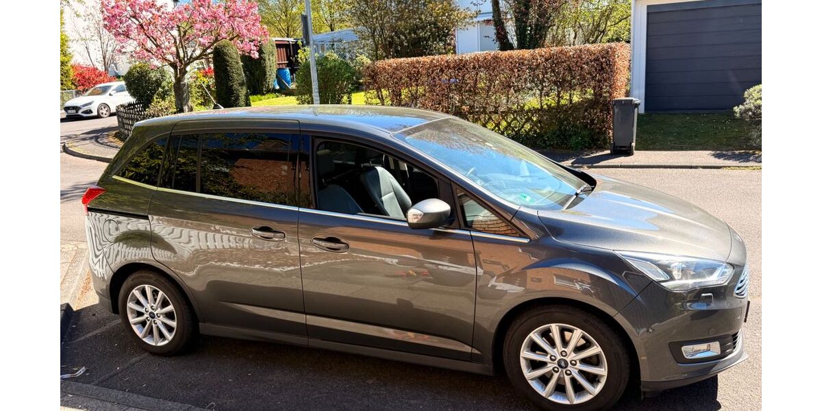 Ford C-Max 183.011 km 8.499 &euro; Bergisch Gladbach 51467