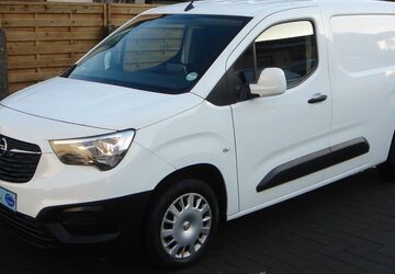 Opel Combo 99.800 km 10.980 &euro; Hilden 40721