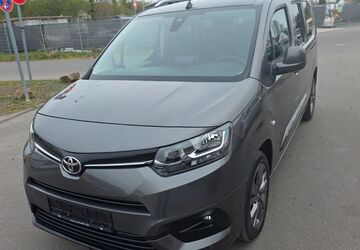 Toyota Proace (Verso) 147.000 km 16.850 &euro; Köln 51105