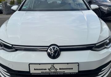 VW Golf 63.000 km 18.799 &euro; Mülheim / Ruhr 45473