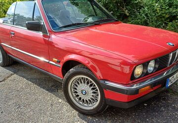 BMW 320 98.000 km 26.900 &euro; Düsseldorf 40627