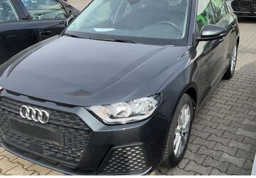 Audi A1 21.476 km 21.480 &euro; Hilden 40721