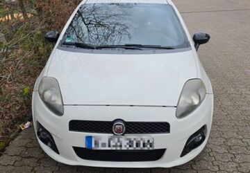 Abarth Grande Punto 224.000 km 9.000 &euro; Köln 51103