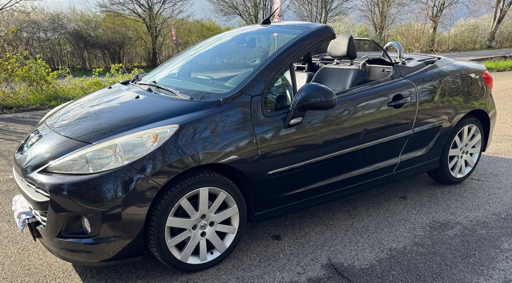 Peugeot 207 105.196 km 5.850 &euro; Grevenbroich 41515