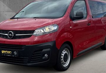 Opel Vivaro 32.900 km 27.490 &euro; Hilden 40721