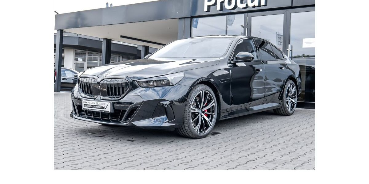 BMW 540 6.327 km 71.890 &euro; Velbert 42553
