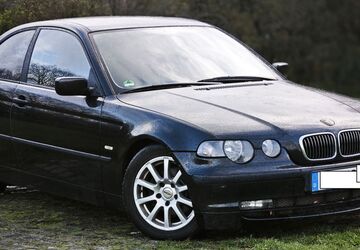 BMW 318 220.000 km 890 &euro; Düsseldorf 40599