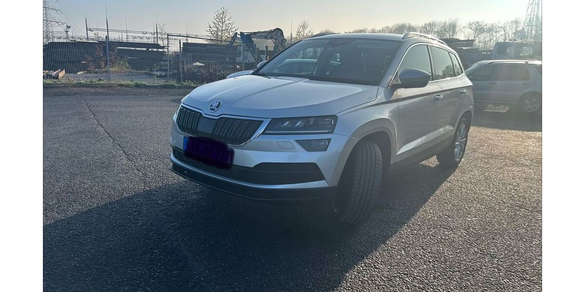 Skoda Karoq 87.042 km 17.000 &euro; Neuss 41464