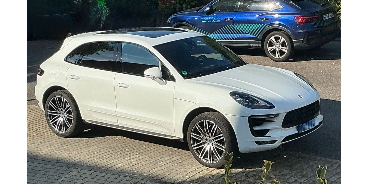 Porsche Macan 68.400 km 40.950 &euro; Mülheim Ruhr 45470