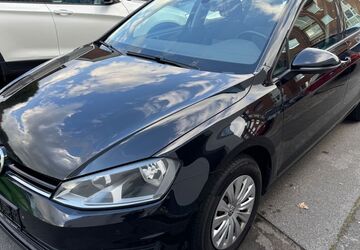 VW Golf 402.000 km 4.700 &euro; Neuss 41462