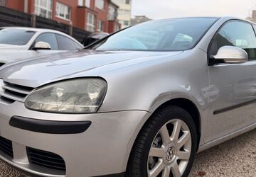 VW Golf 235.000 km 950 &euro; Köln 50674
