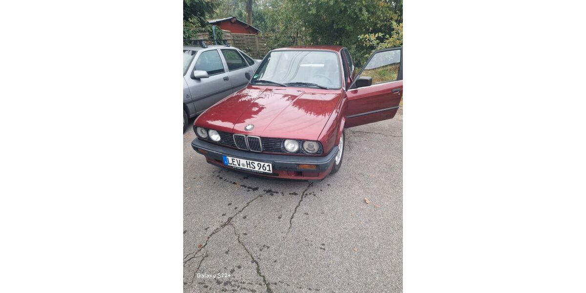 BMW 320 321.000 km 7.500 &euro; Opladen 51379