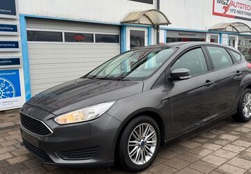 Ford Focus 136.000 km 6.950 &euro; Grevenbroich 41515
