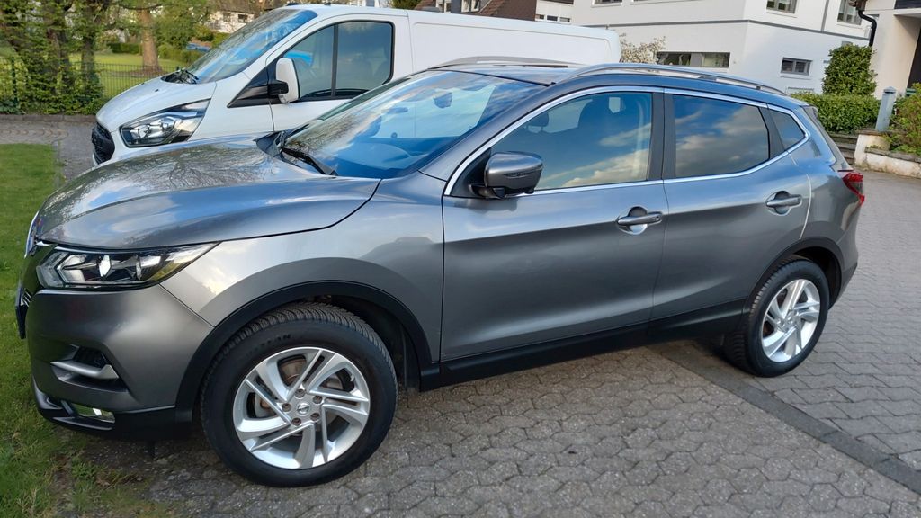 Nissan Qashqai 103.000 km 13.800 &euro; Ratingen 40883