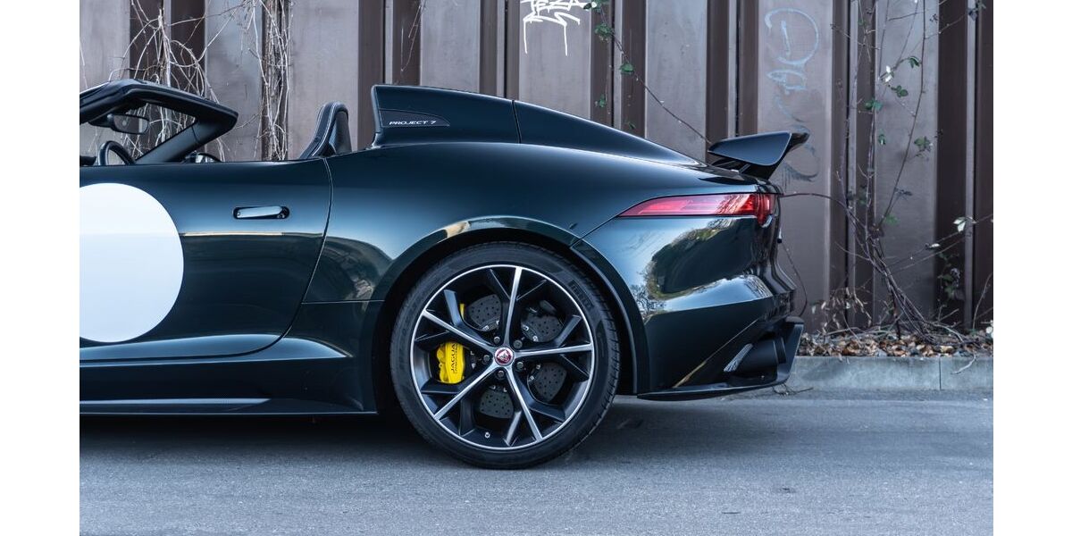 Jaguar F-Type 8.790 km 169.007 &euro; Köln 50858