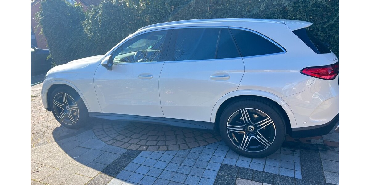 Mercedes-Benz GLC 34.710 km 56.900 &euro; Kaarst 41564