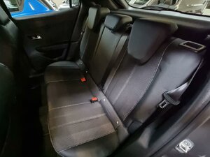 Opel Mokka Black Activ Drive Ass. Winterp. Navi Pro uvm 3.390 km 22.222 &euro; HAAN 42781