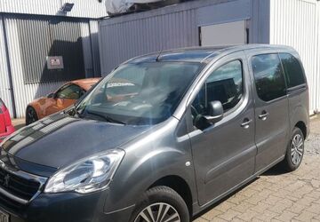 Peugeot Partner Tepee 264.900 km 5.499 &euro; Düsseldorf 40599