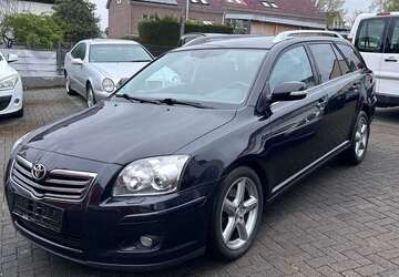 Toyota Avensis 254.987 km 3.499 &euro; Solingen 42719