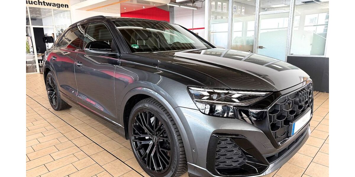 Audi Q8 35.000 km 69.950 &euro; Köln 50739