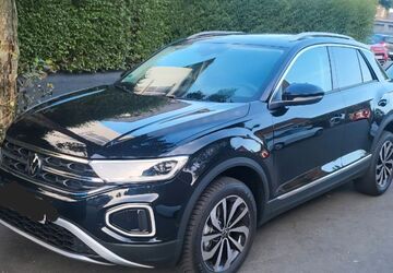 VW T-Roc 24.500 km 22.000 &euro; Solingen 42697