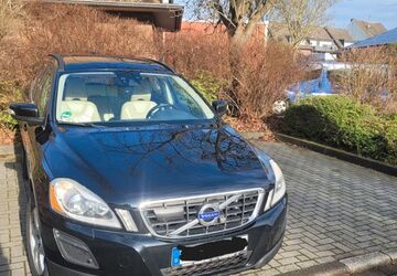 Volvo XC60 255.000 km 7.750 &euro; Neuss 41469