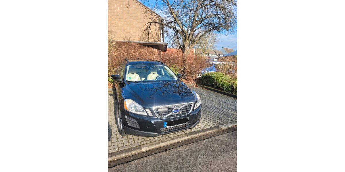 Volvo XC60 255.000 km 7.750 &euro; Neuss 41469