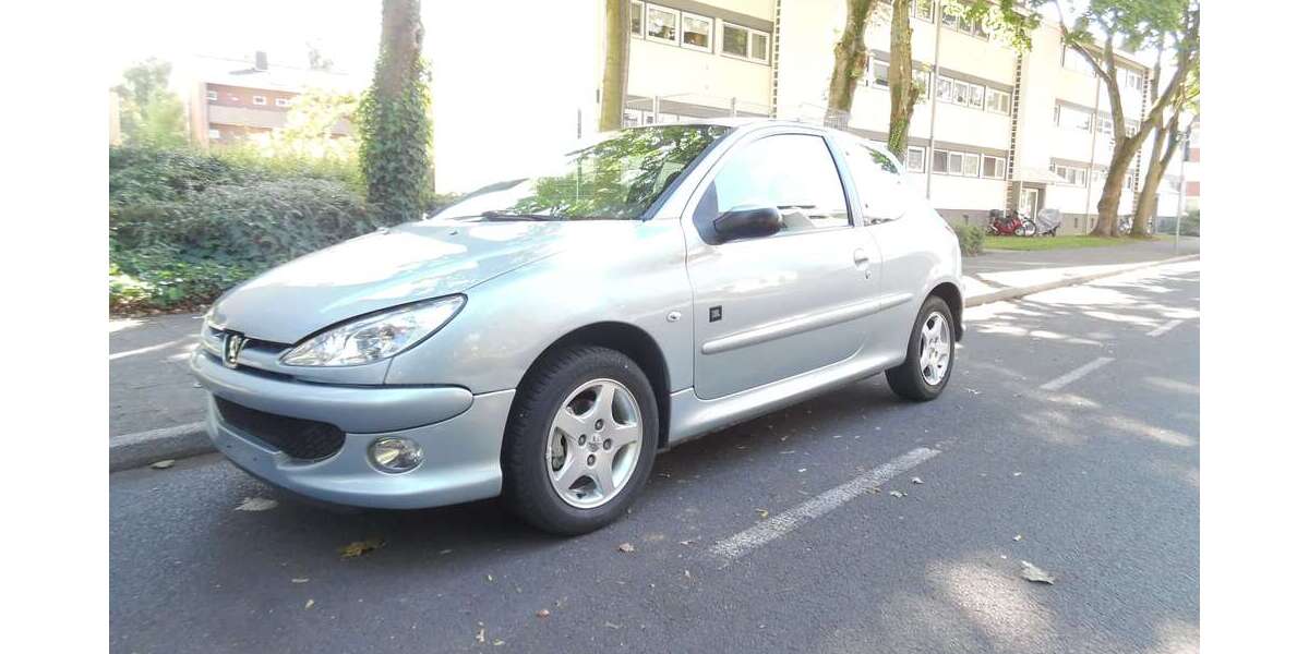 Peugeot 206 140.900 km 2.999 &euro; Düsseldorf 40589