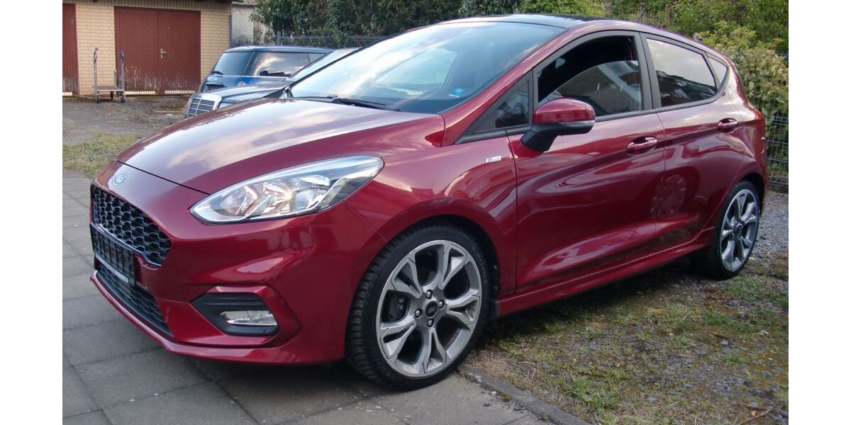 Ford Fiesta 103.224 km 10.999 &euro; köln 51105