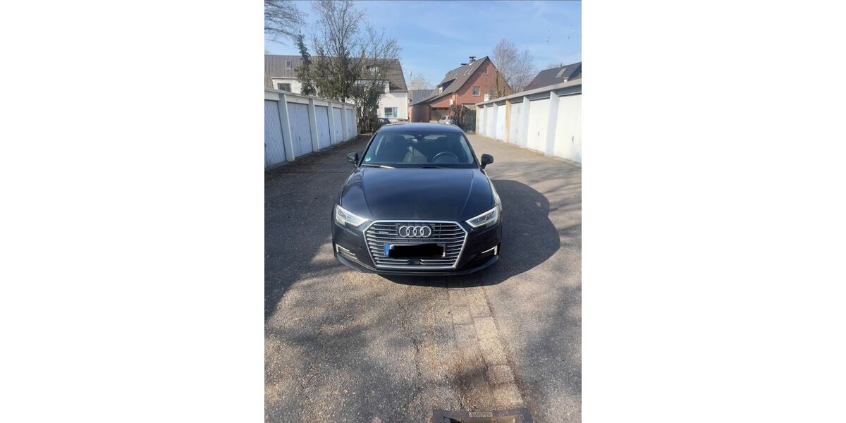 Audi A3 170.000 km 12.900 &euro; Leverkusen 51371