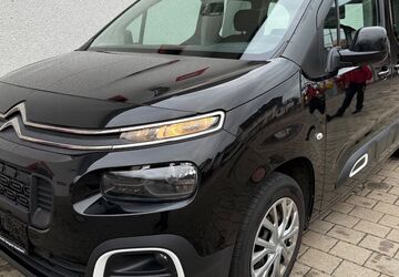 Citroen Berlingo 158.050 km 10.490 &euro; Bergisch Gladbach 51467