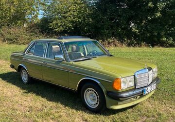 Mercedes-Benz 240 99.000 km 11.999 &euro; Hilden 40721