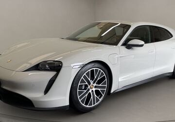 Porsche Taycan 31.710 km 62.700 &euro; Köln 50823