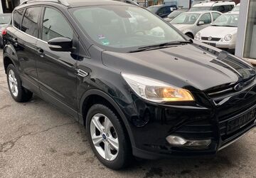 Ford Kuga 132.000 km 8.900 &euro; Monheim 40789