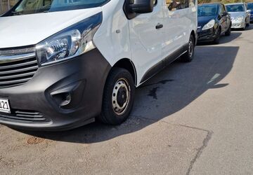 Opel Vivaro 214.000 km 9.889 &euro; Solingen 42651