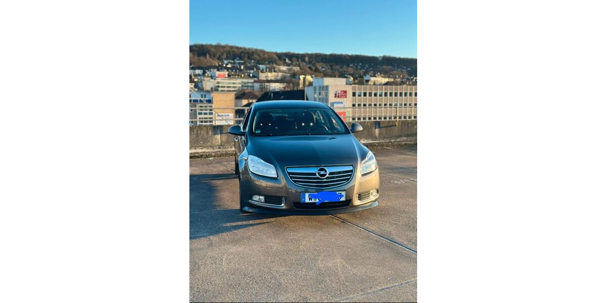 Opel Insignia 151.000 km 4.700 &euro; Wuppertal 42283