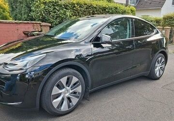 Tesla Model Y 17.643 km 39.500 &euro; Leverkusen 51375