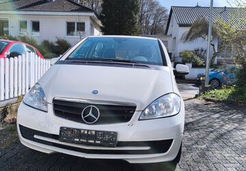 Mercedes-Benz A 160 153.000 km 3.699 &euro; Bergisch Gladbach 51467
