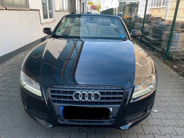 Audi A5 157.426 km 8.750 &euro; Hilden 40721