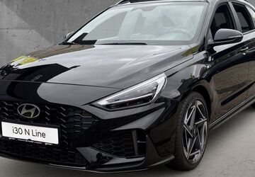Hyundai i30 2.000 km 31.990 &euro; Hilden 40721