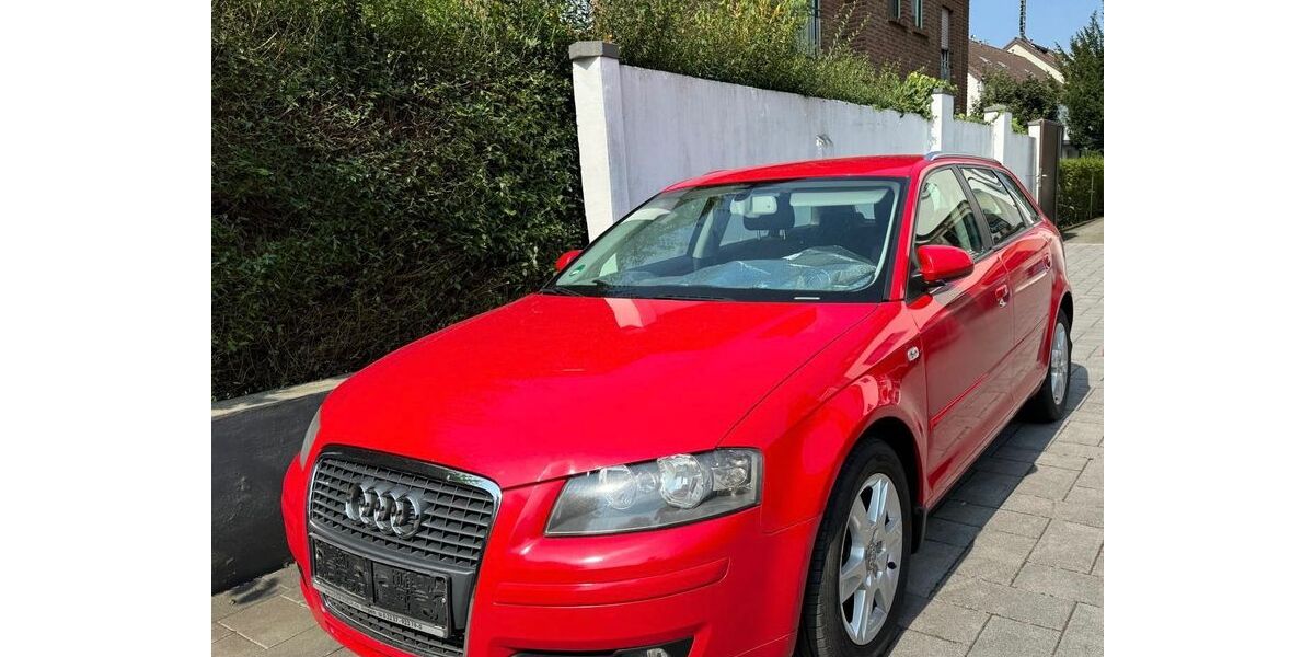 Audi A3 205.500 km 3.500 &euro; Düsseldorf 40629