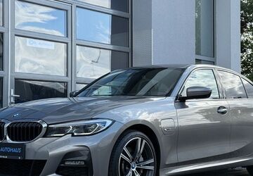 BMW 330 130.063 km 28.999 &euro; Hilden (bei Düsseldorf) 40721
