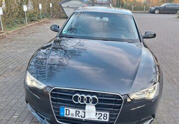 Audi A5 142.000 km 11.400 &euro; Düsseldorf 40229